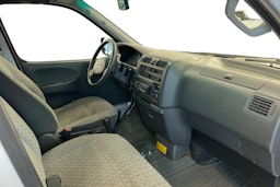 Hopea Toyota HIACE 2006 kuva 9.