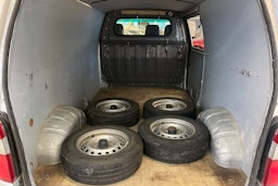 Hopea Toyota HIACE 2006 kuva 16.