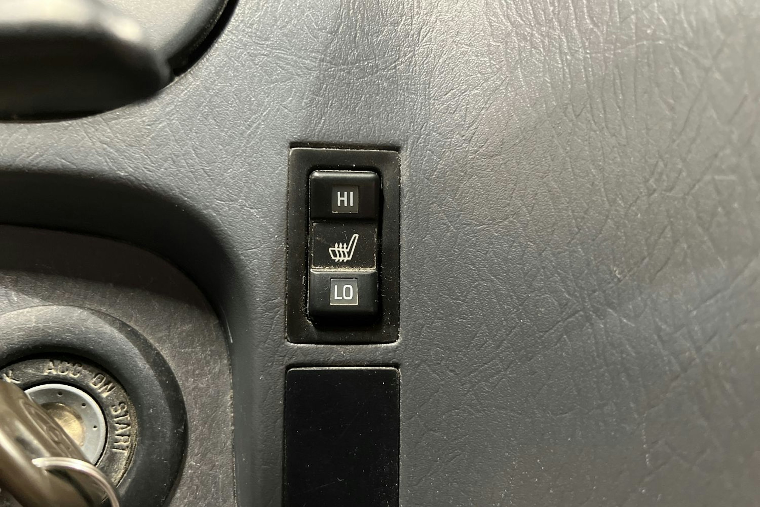 sininen Toyota Hiace 2007 kuva 21.