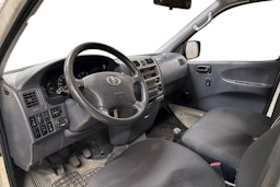 valkoinen Toyota Hiace 2007 kuva 3.