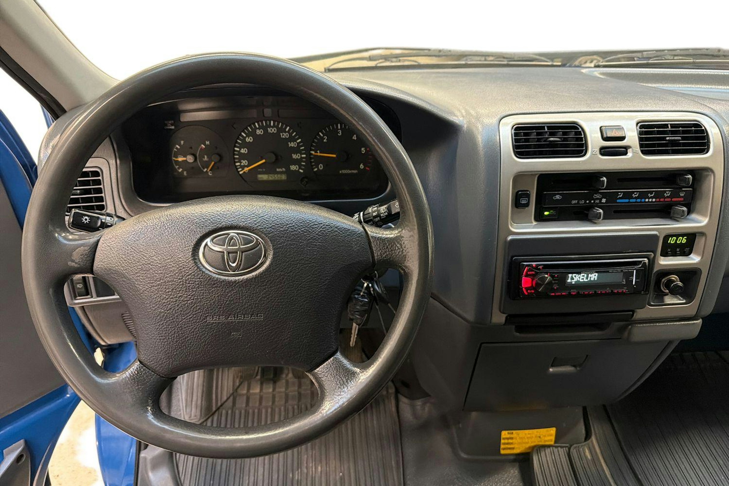 sininen Toyota Hiace 2007 kuva 7.