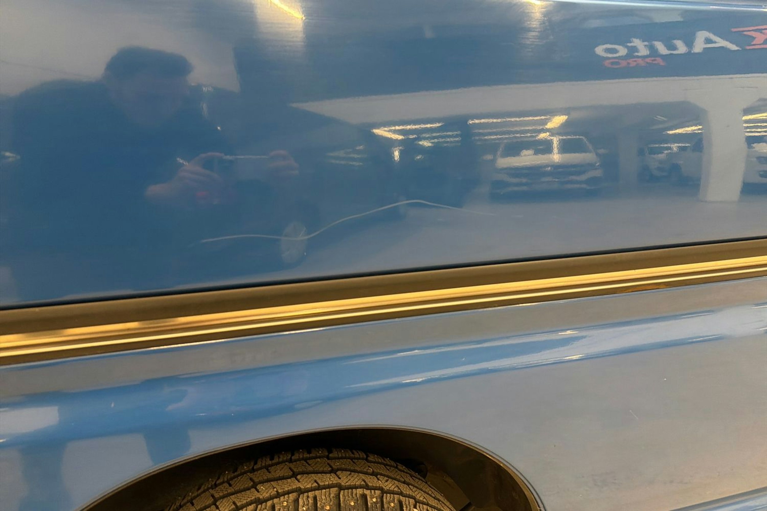 sininen Toyota Hiace 2007 kuva 24.