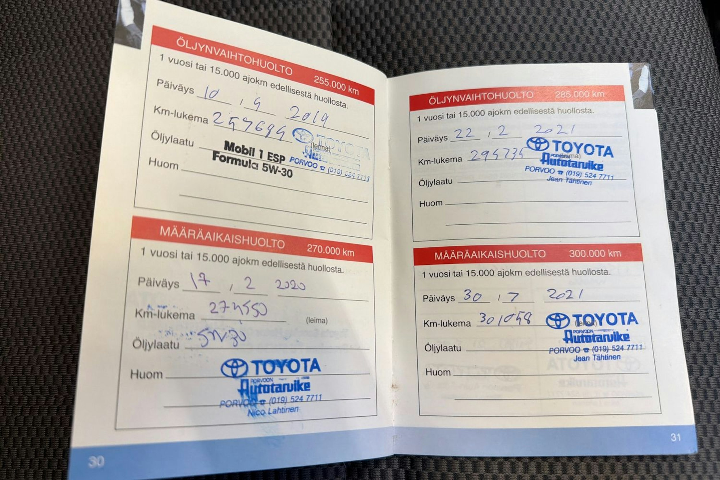 sininen Toyota Hiace 2007 kuva 32.