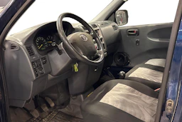 sininen Toyota Hiace 2007 kuva 3.