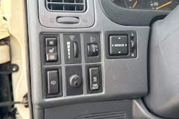 valkoinen Toyota Hiace 2007 kuva 12.