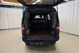 sininen Toyota Hiace 2007 kuva 20.