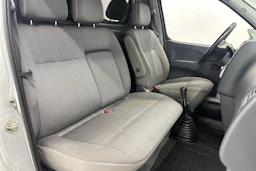 hopea Toyota Hiace 2007 kuva 5.
