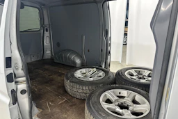 hopea Toyota Hiace 2007 kuva 7.