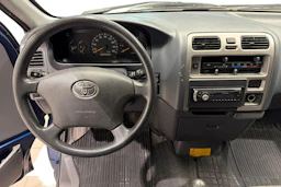 Sininen Toyota HIACE 2007 kuva 9.