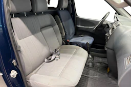 Sininen Toyota HIACE 2007 kuva 11.