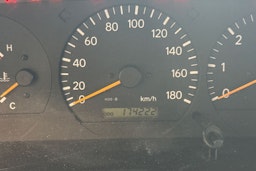 valkoinen Toyota Hiace 2007 kuva 16.