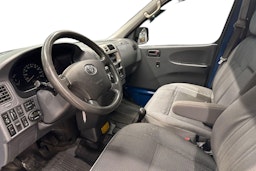 sininen Toyota Hiace 2007 kuva 7.