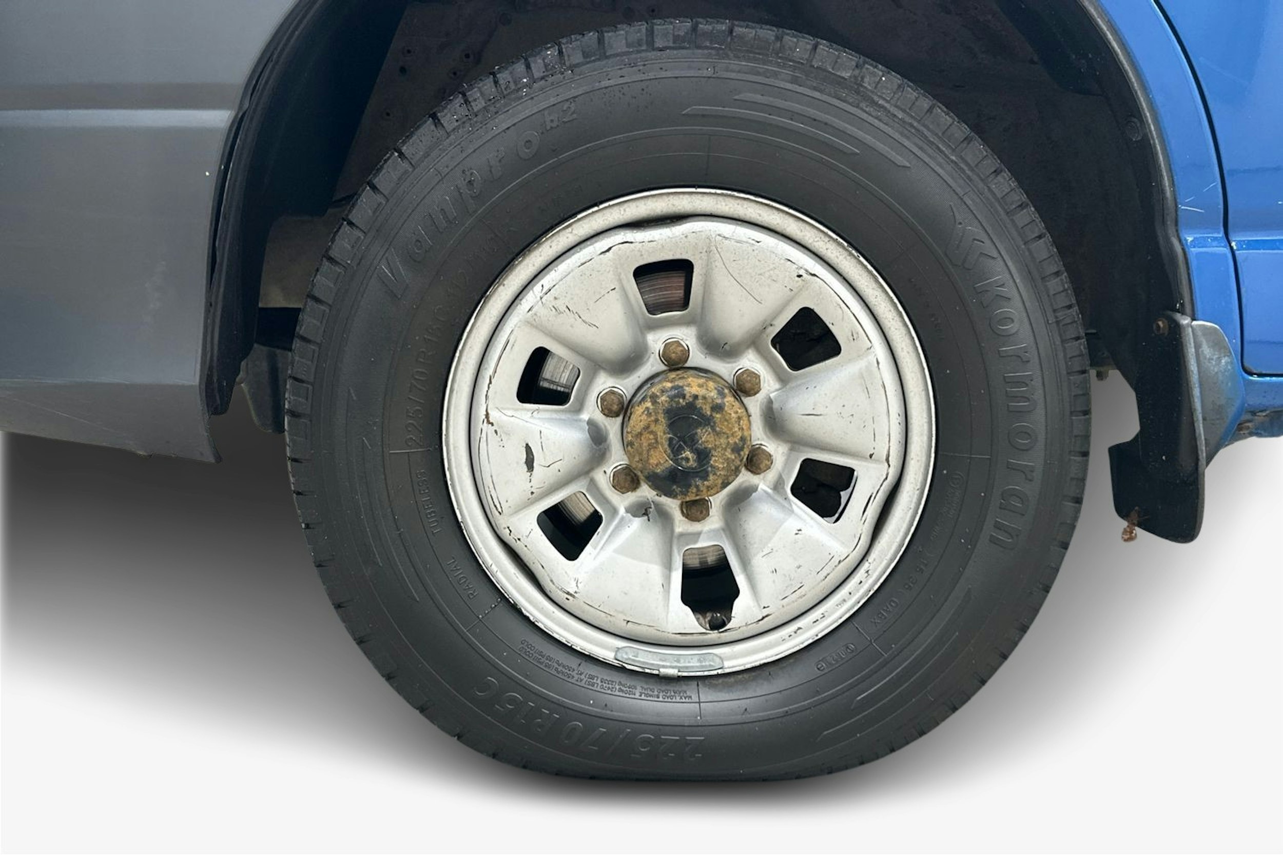 sininen Toyota Hiace 2007 kuva 11.