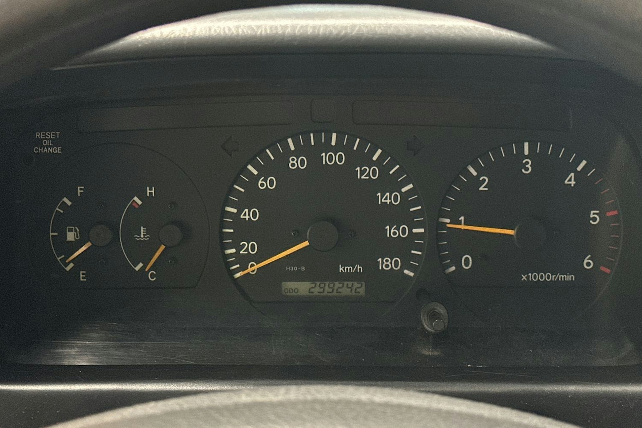 sininen Toyota Hiace 2007 kuva 16.