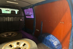 sininen Toyota Hiace 2007 kuva 28.