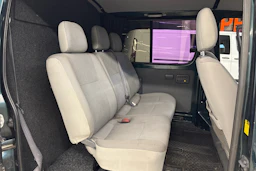 vihreä Toyota Hiace 2007 kuva 5.