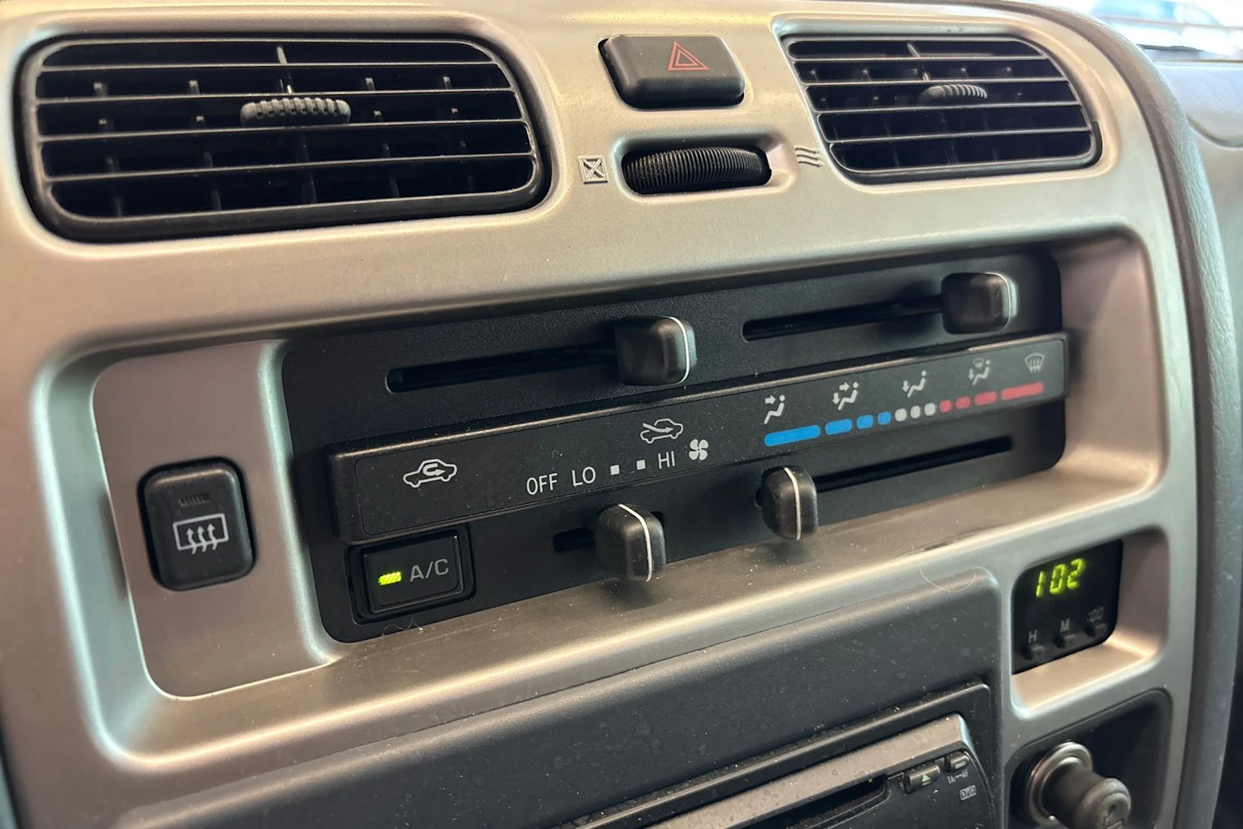 hopea Toyota Hiace 2007 kuva 12.