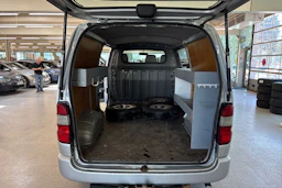 hopea Toyota Hiace 2007 kuva 16.