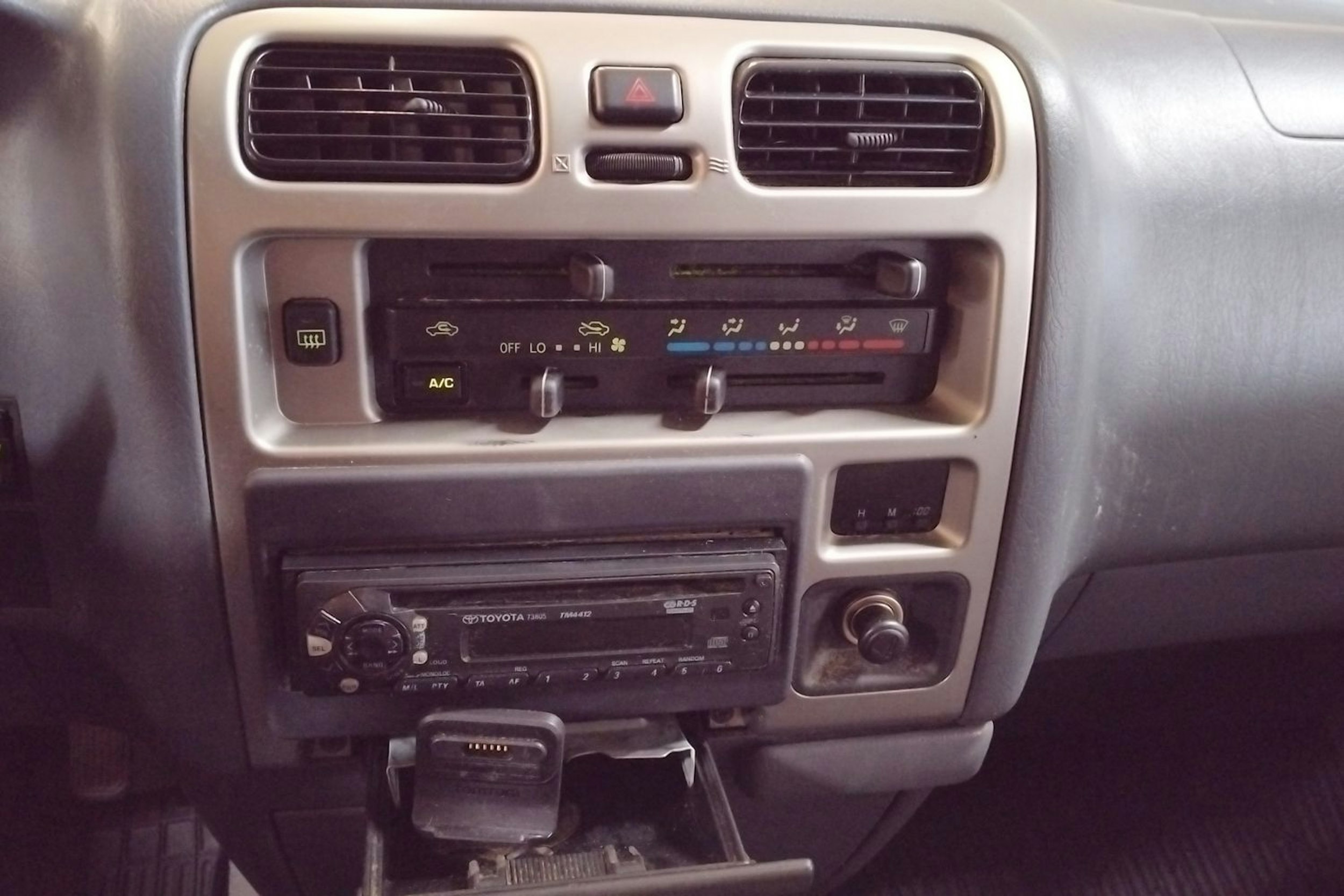 Hopea Toyota Hiace 2008 kuva 9.