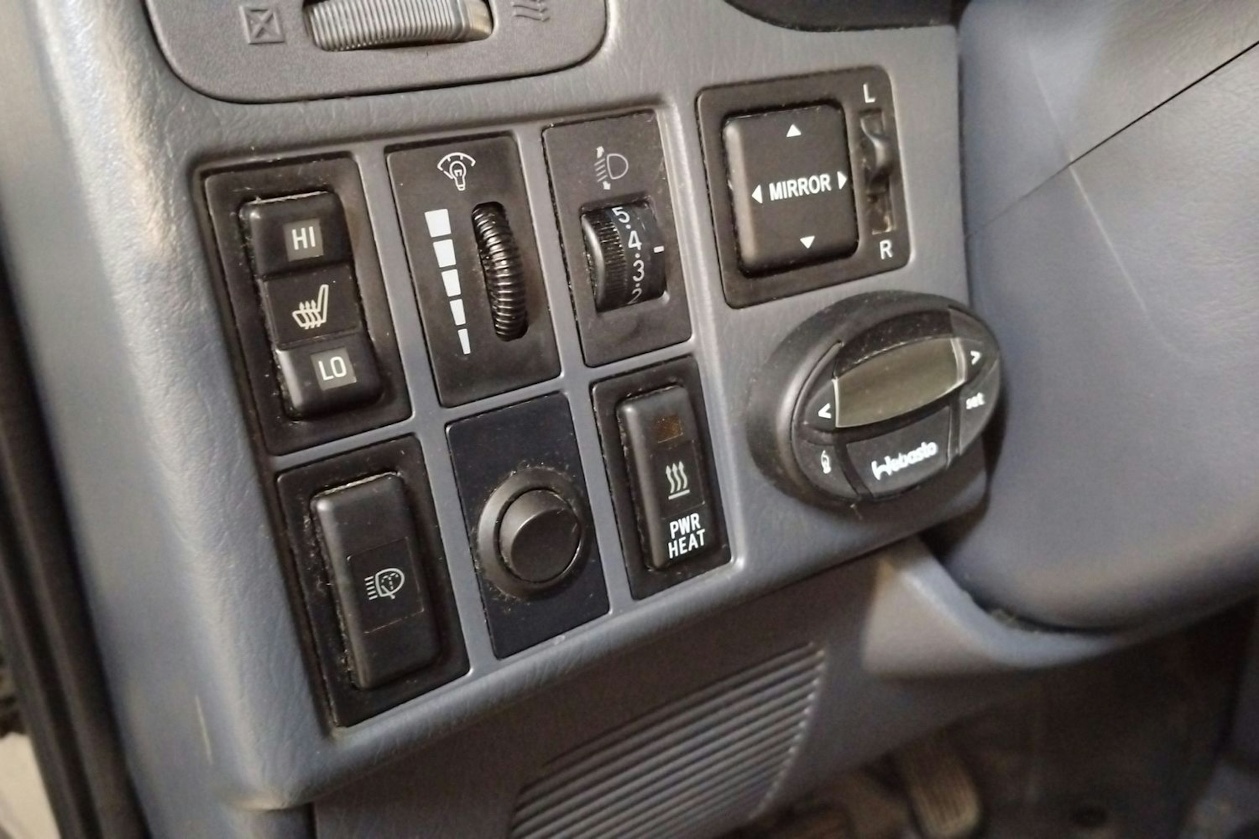 Hopea Toyota Hiace 2008 kuva 12.