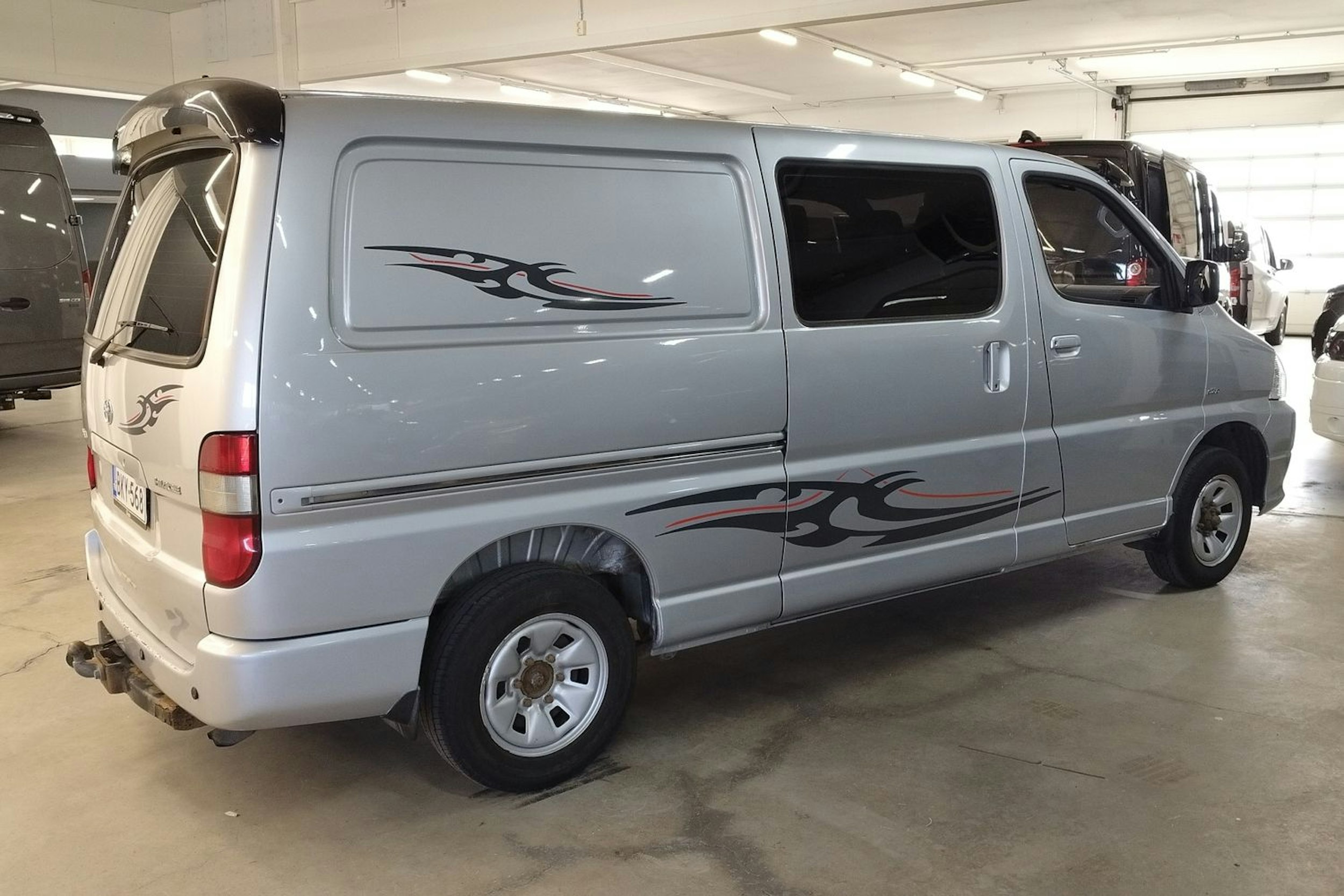 Hopea Toyota Hiace 2008 kuva 17.