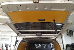 Hopea Toyota Hiace 2008 kuva 22.