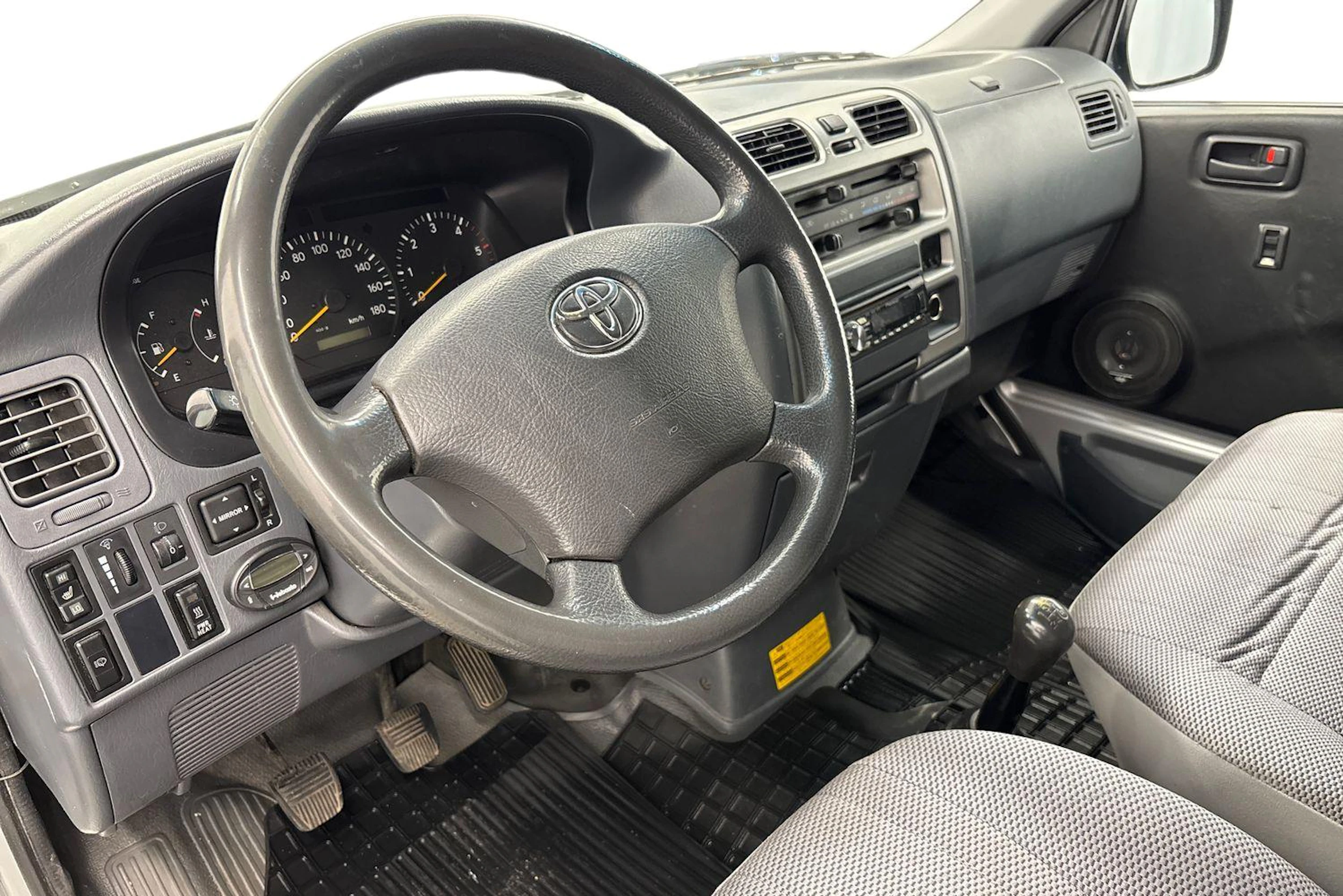 hopea Toyota Hiace 2008 kuva 8.
