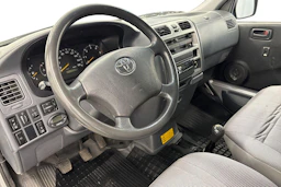 hopea Toyota Hiace 2008 kuva 8.