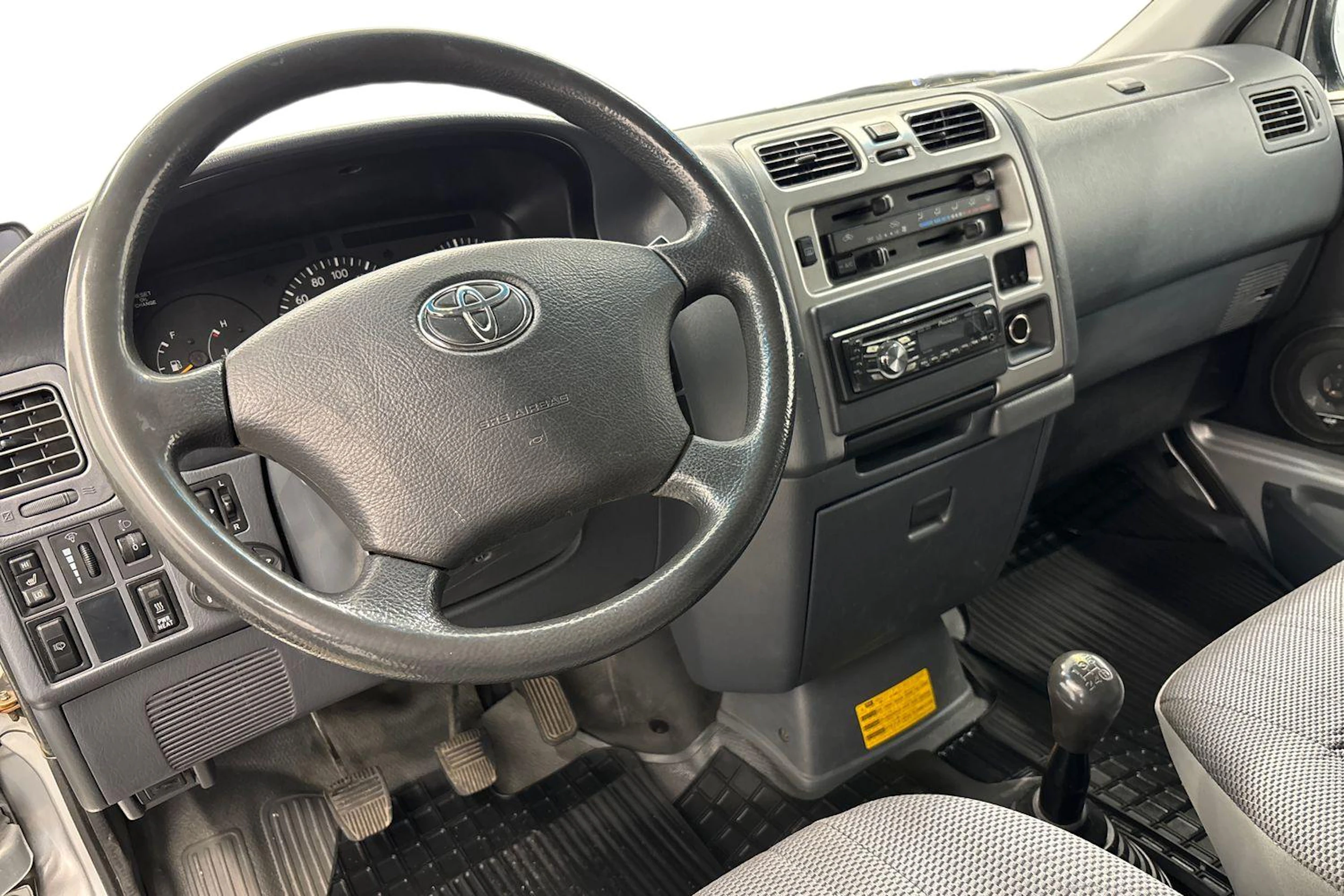 hopea Toyota Hiace 2008 kuva 9.