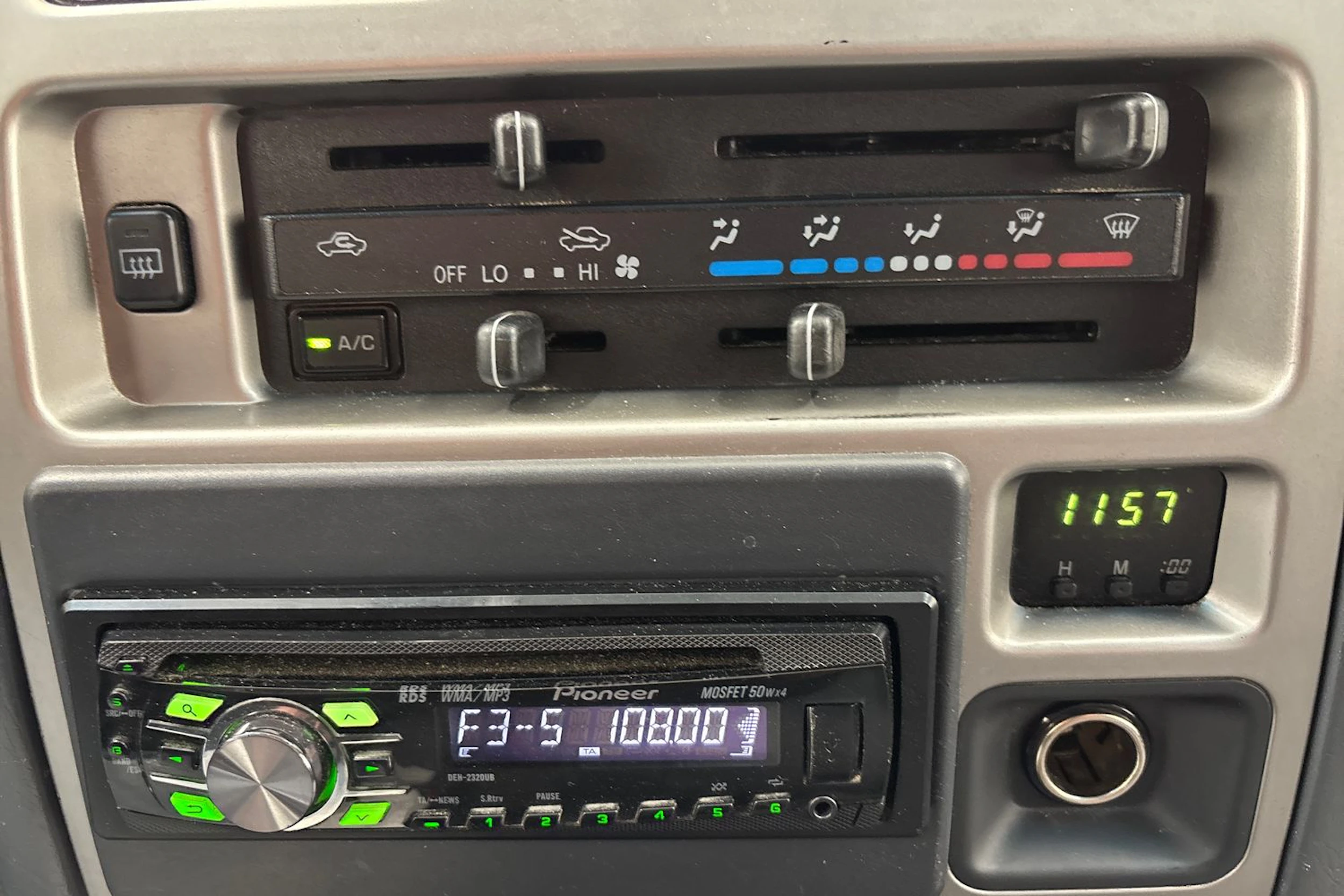 hopea Toyota Hiace 2008 kuva 15.