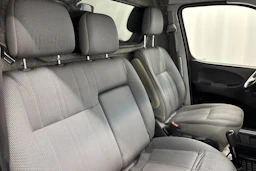 hopea Toyota Hiace 2008 kuva 19.