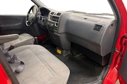 punainen Toyota Hiace 2008 kuva 8.