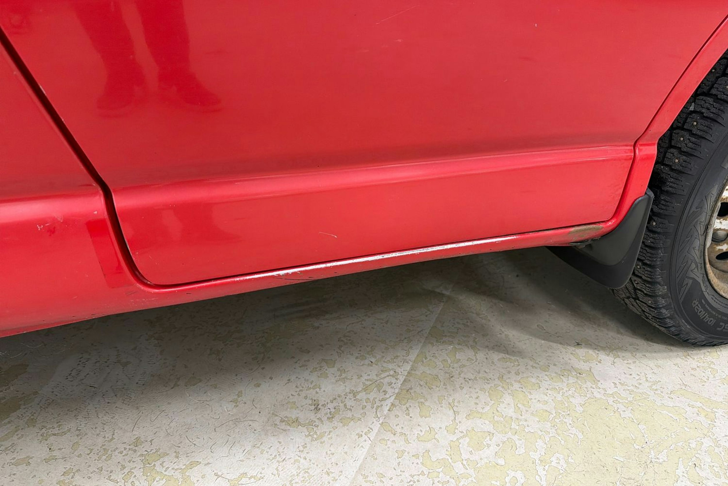 punainen Toyota Hiace 2008 kuva 21.