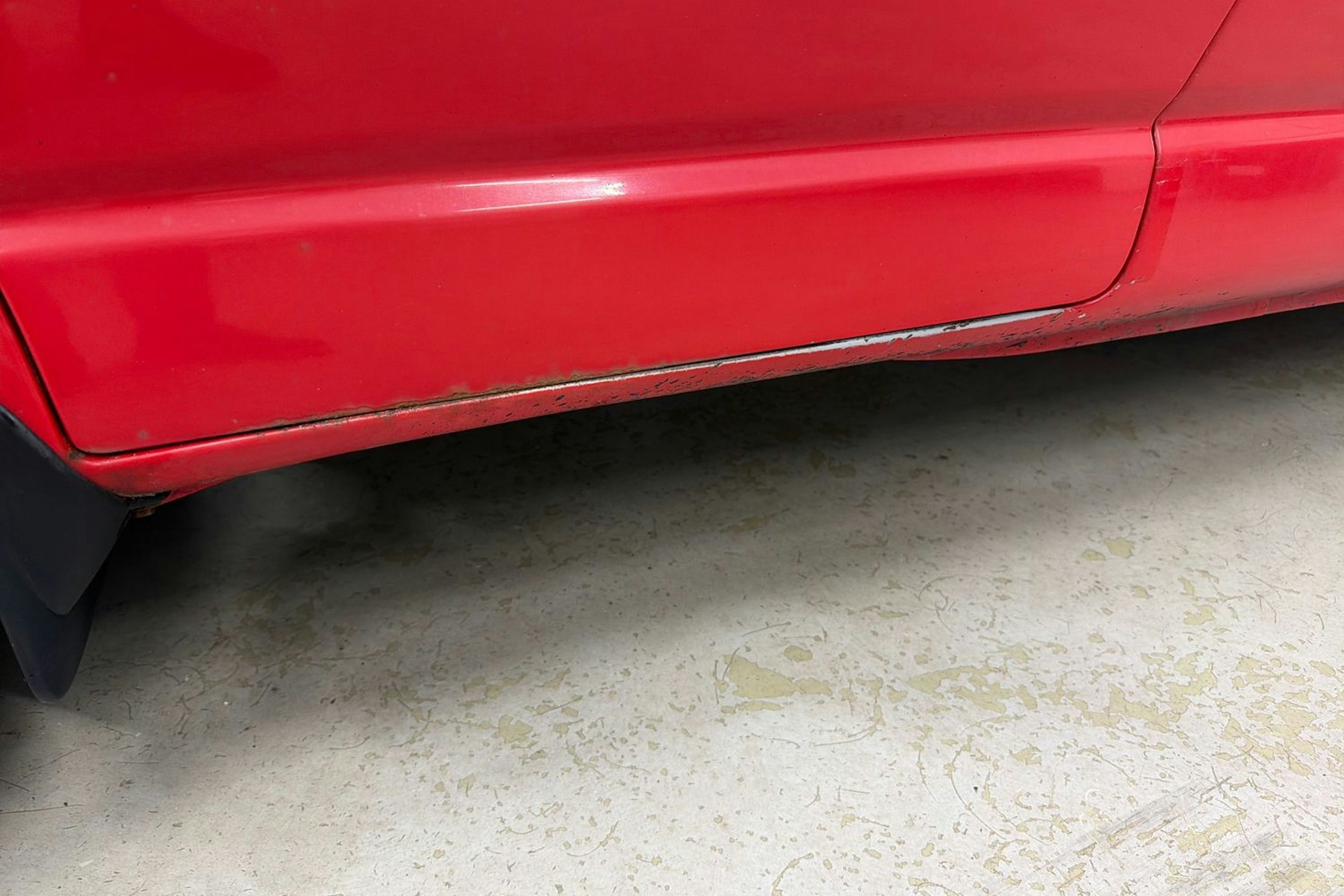 punainen Toyota Hiace 2008 kuva 24.