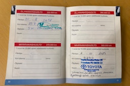 punainen Toyota Hiace 2008 kuva 30.