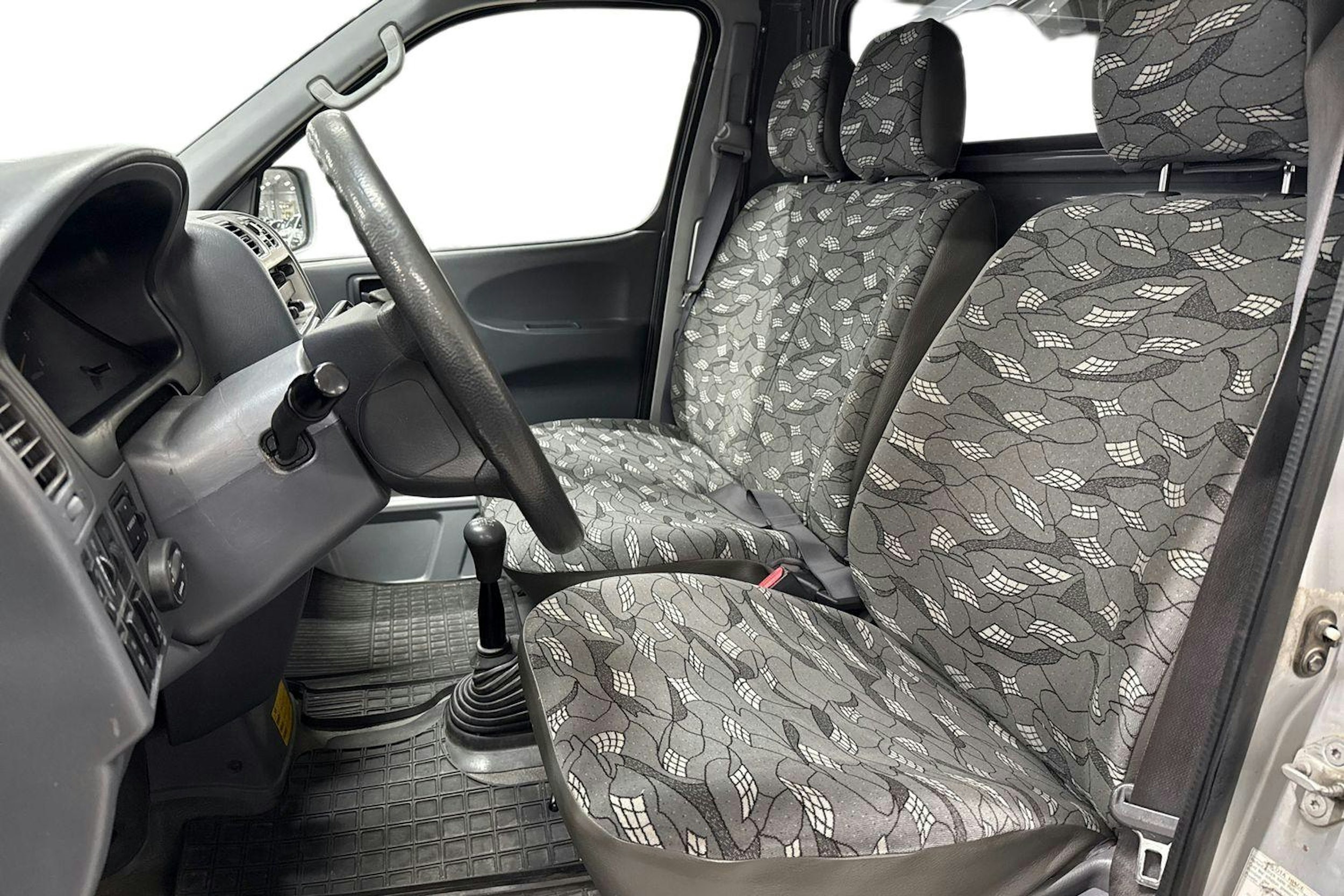hopea Toyota Hiace 2008 kuva 7.