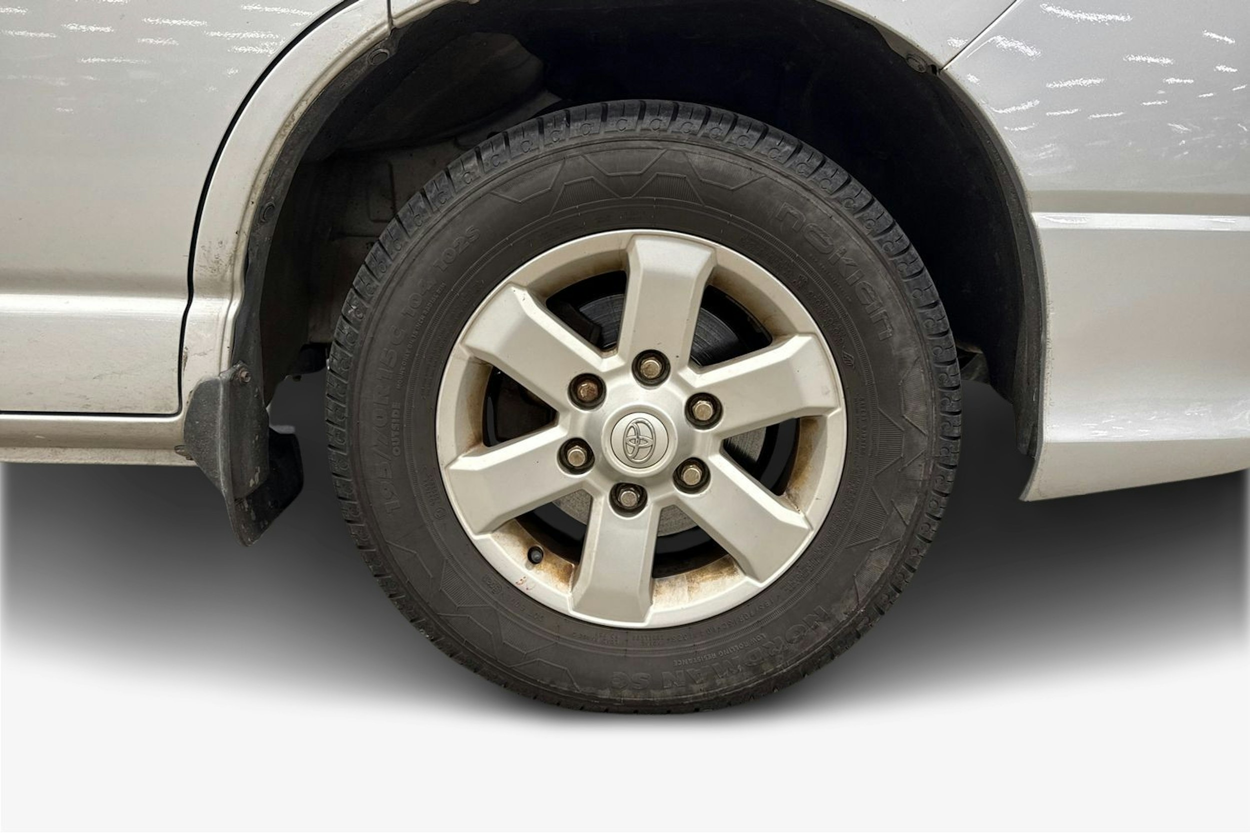 hopea Toyota Hiace 2008 kuva 11.