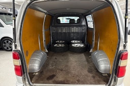 hopea Toyota Hiace 2008 kuva 15.