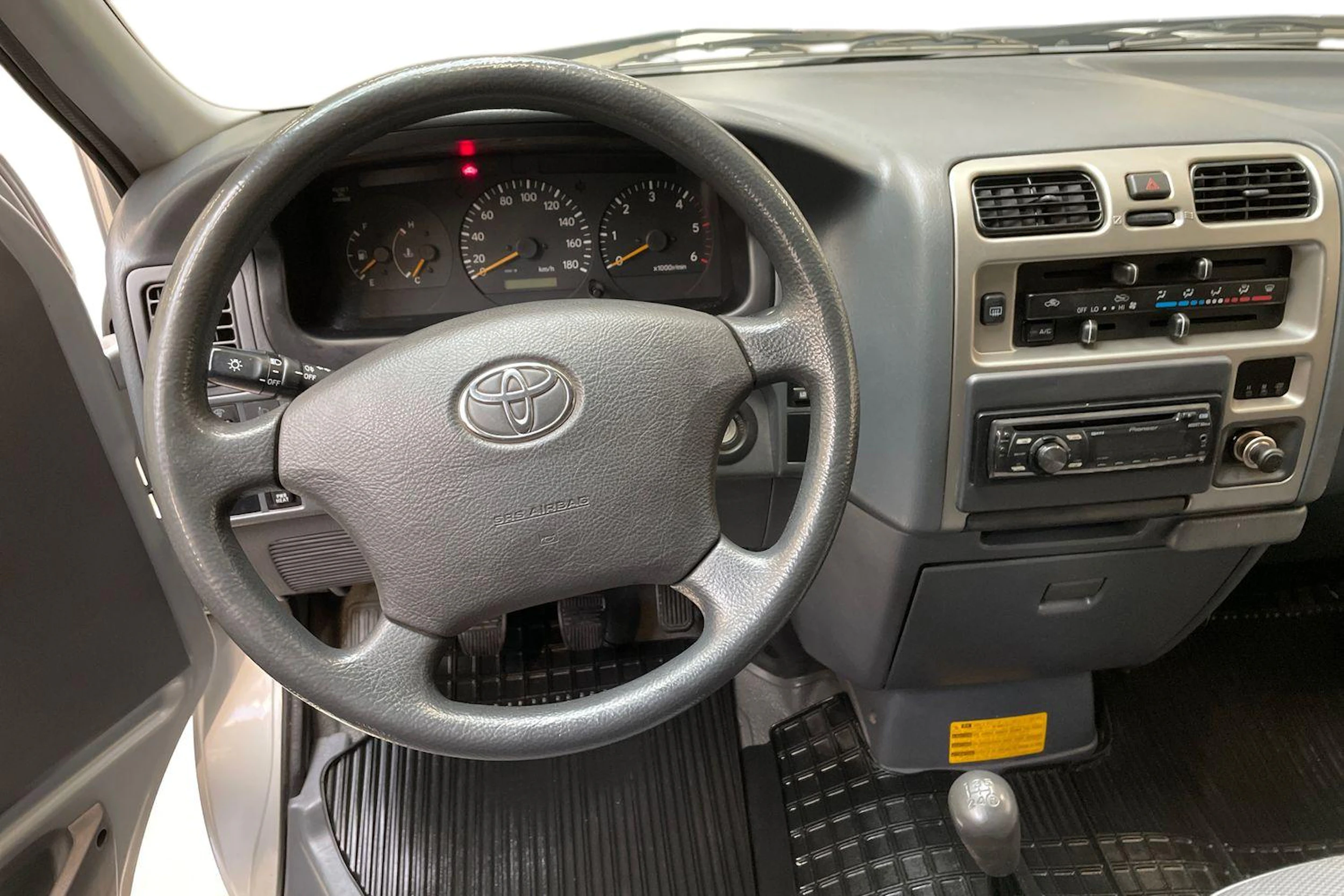 hopea Toyota Hiace 2008 kuva 9.