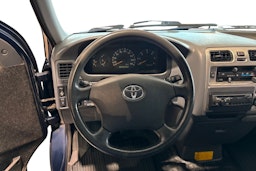 Sininen Toyota HIACE 2008 kuva 9.