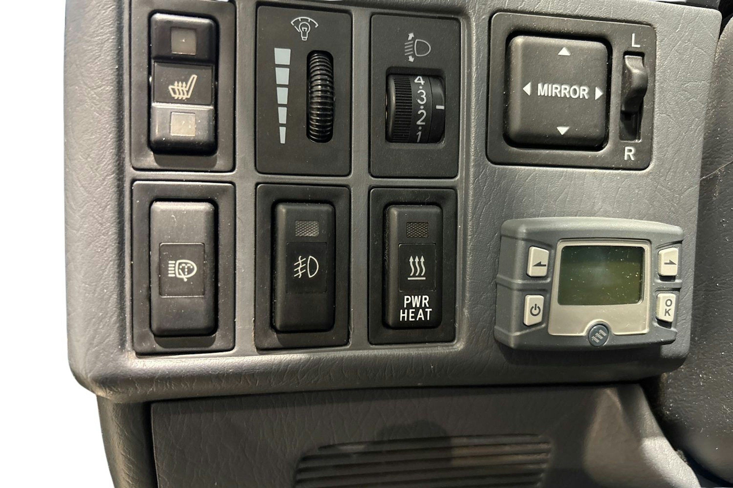 Sininen Toyota HIACE 2008 kuva 10.