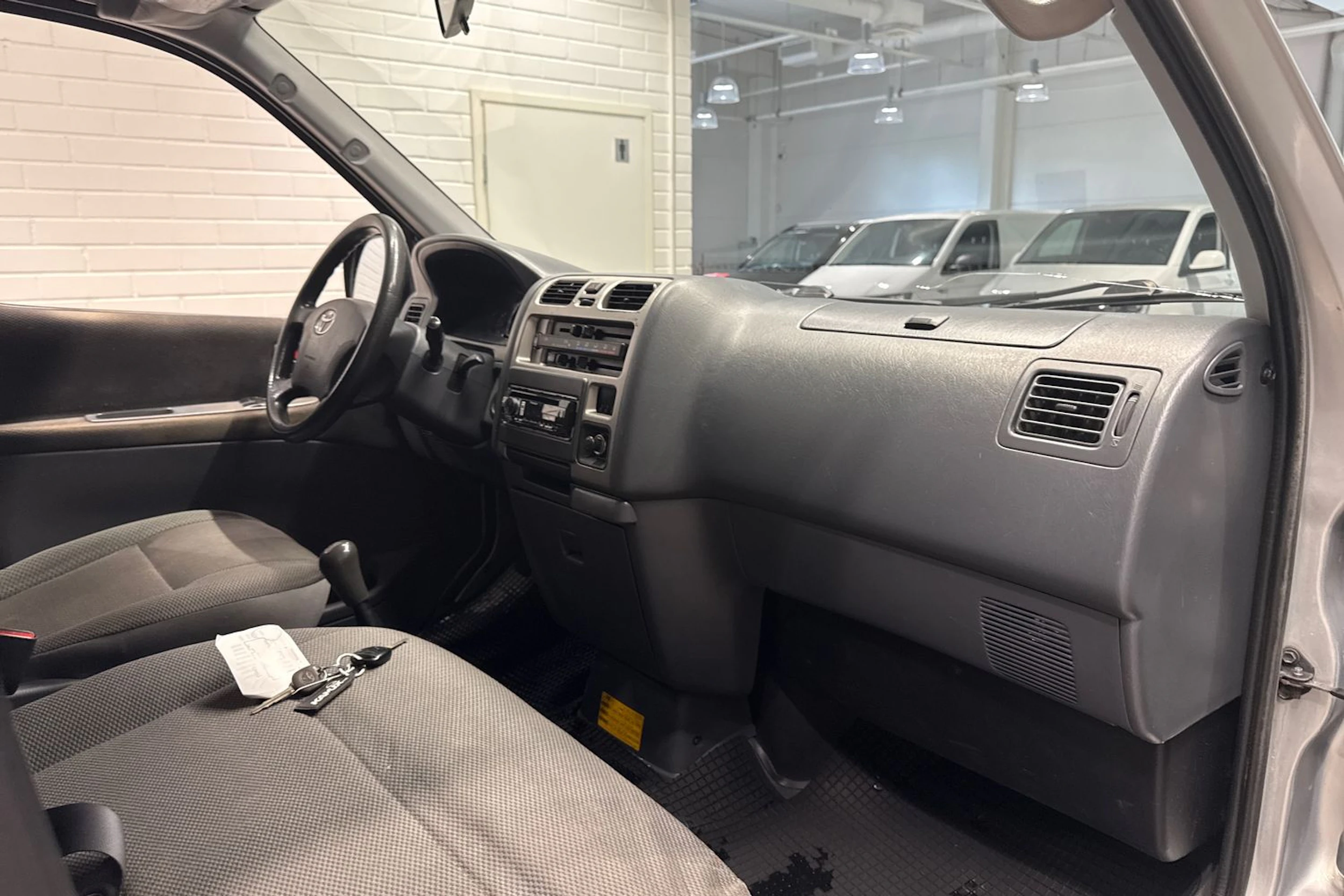met. hopea Toyota Hiace 2009 kuva 19.