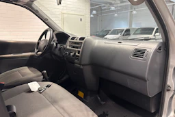 met. hopea Toyota Hiace 2009 kuva 19.