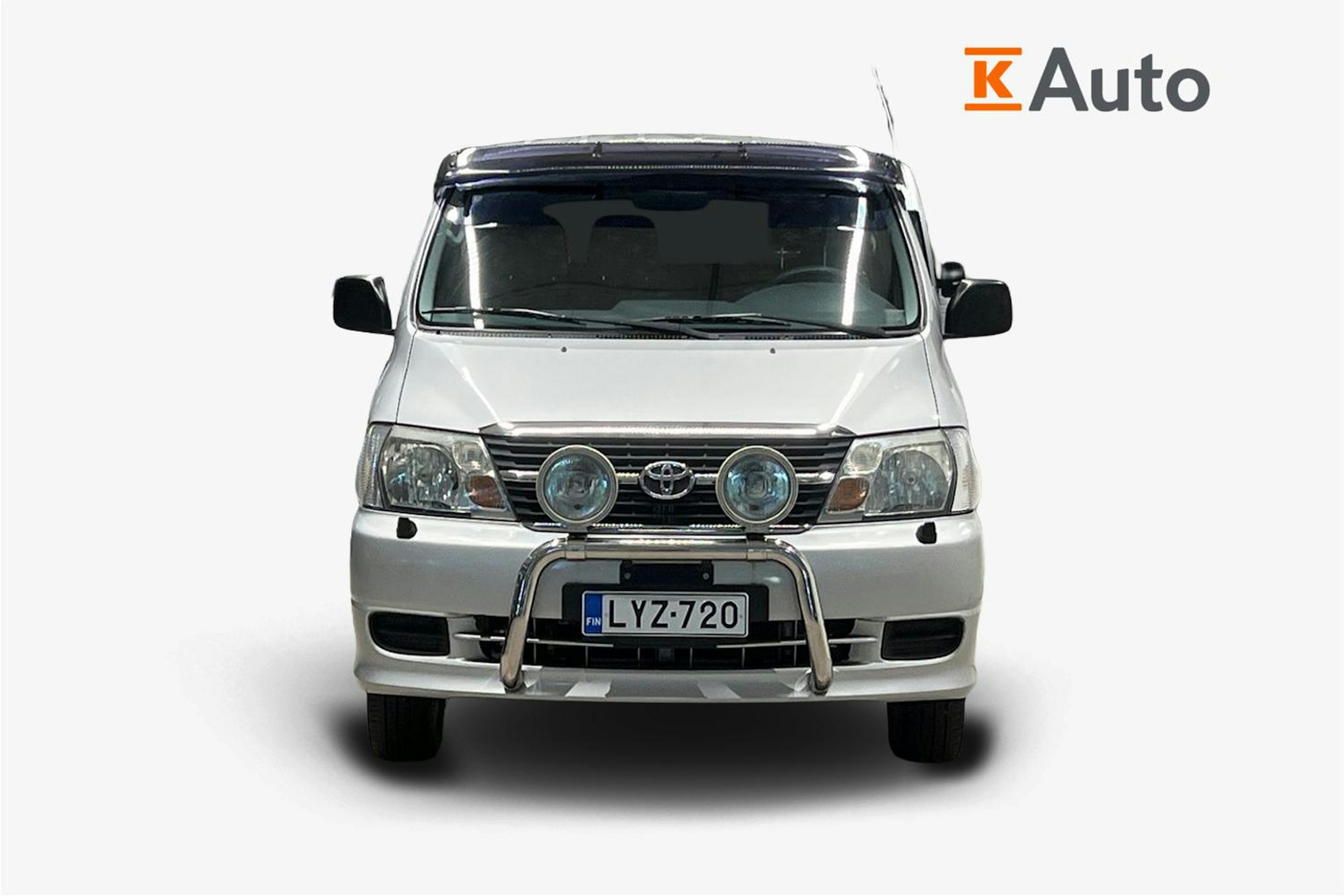 Hopea Toyota HIACE 2009 kuva 5.