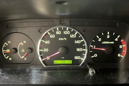 Hopea Toyota HIACE 2009 kuva 13.