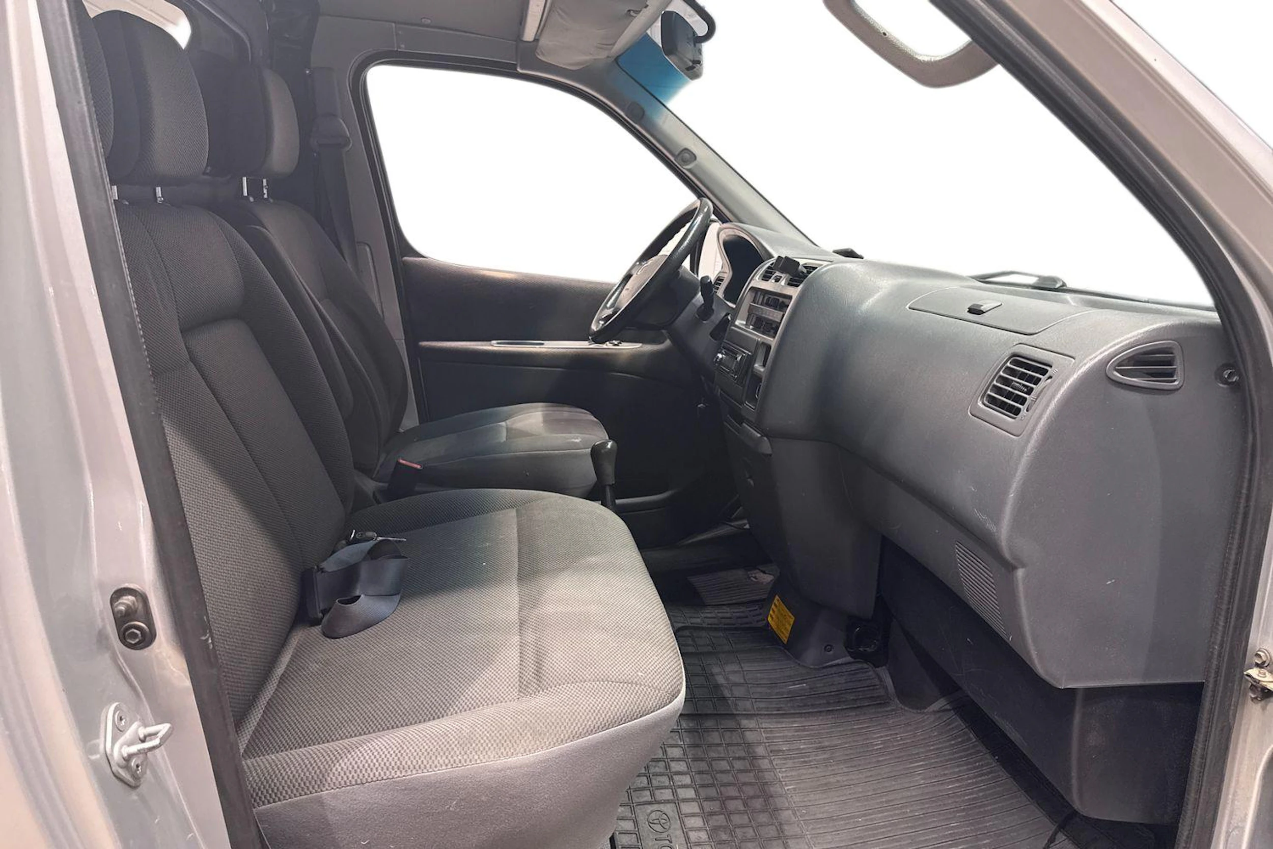 hopea Toyota Hiace 2009 kuva 11.