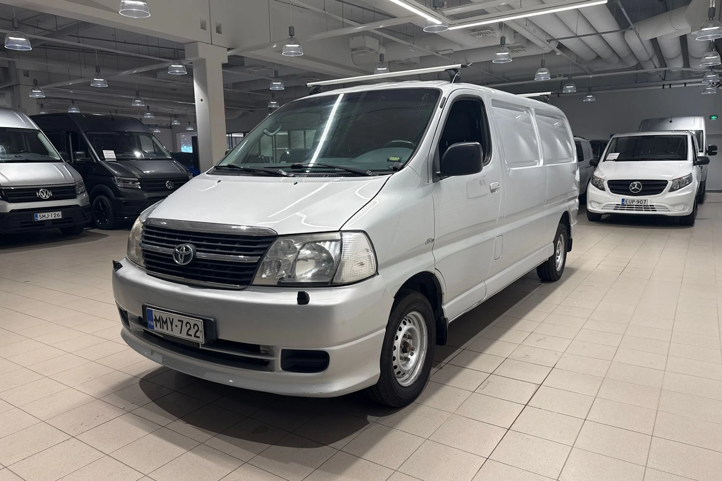 hopea Toyota Hiace 2009 kuva 13.