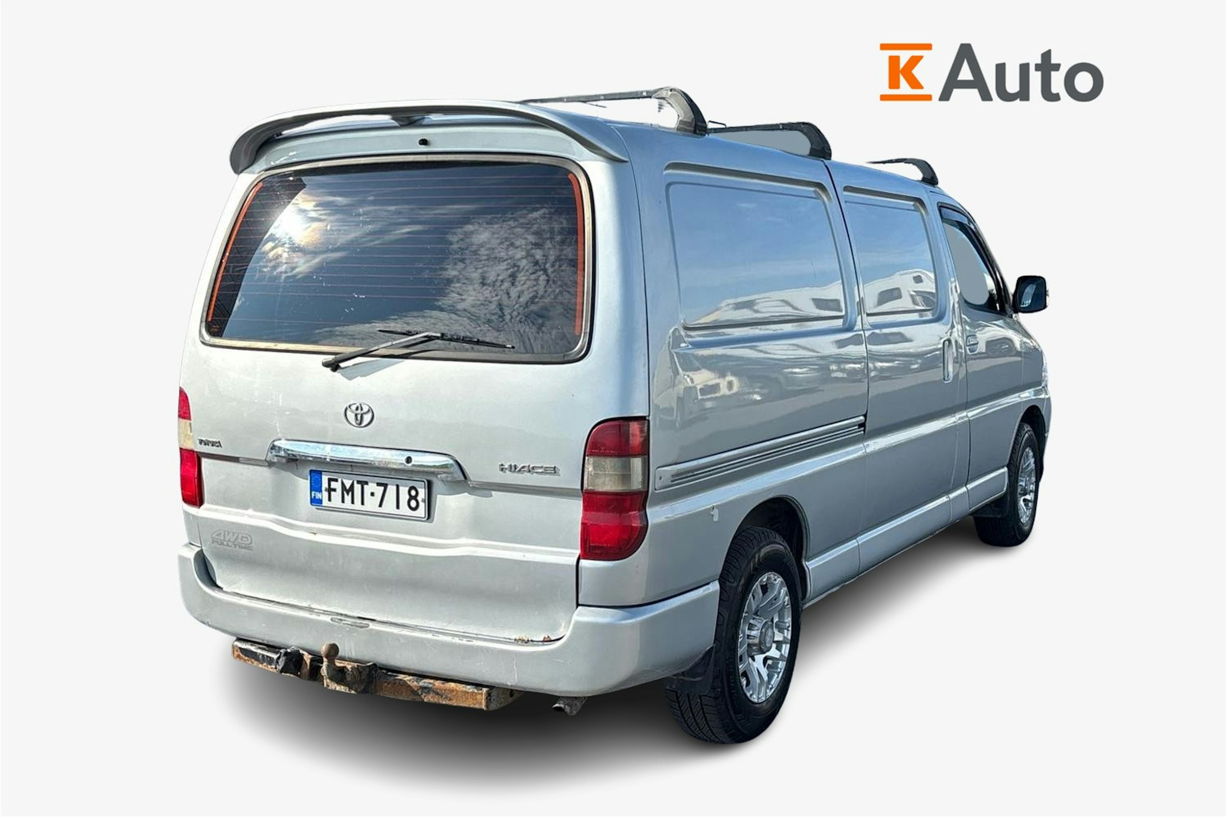 hopea Toyota Hiace 2010 kuva 2.