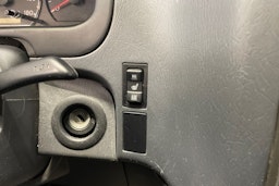 sininen Toyota Hiace 2010 kuva 25.