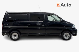 musta Toyota Hiace 2011 kuva 7.